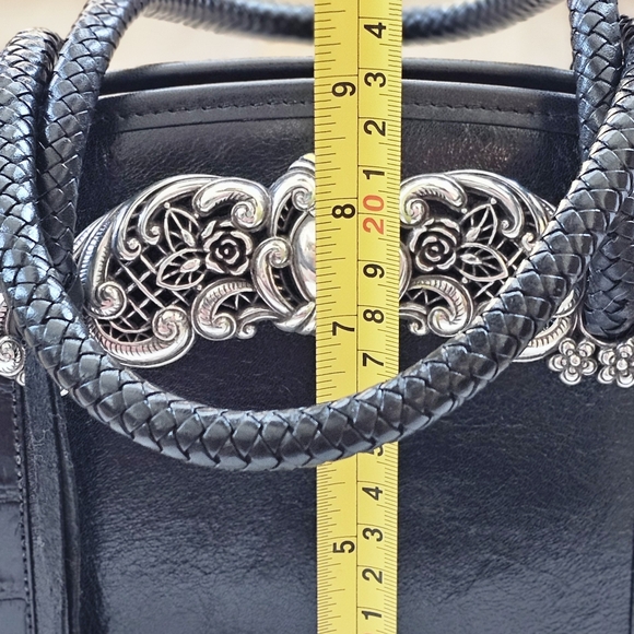 Brand New Brighton Shoulder Bag Black Leather, Gorgeous Silver Tone Accents - Picture 12 of 16
